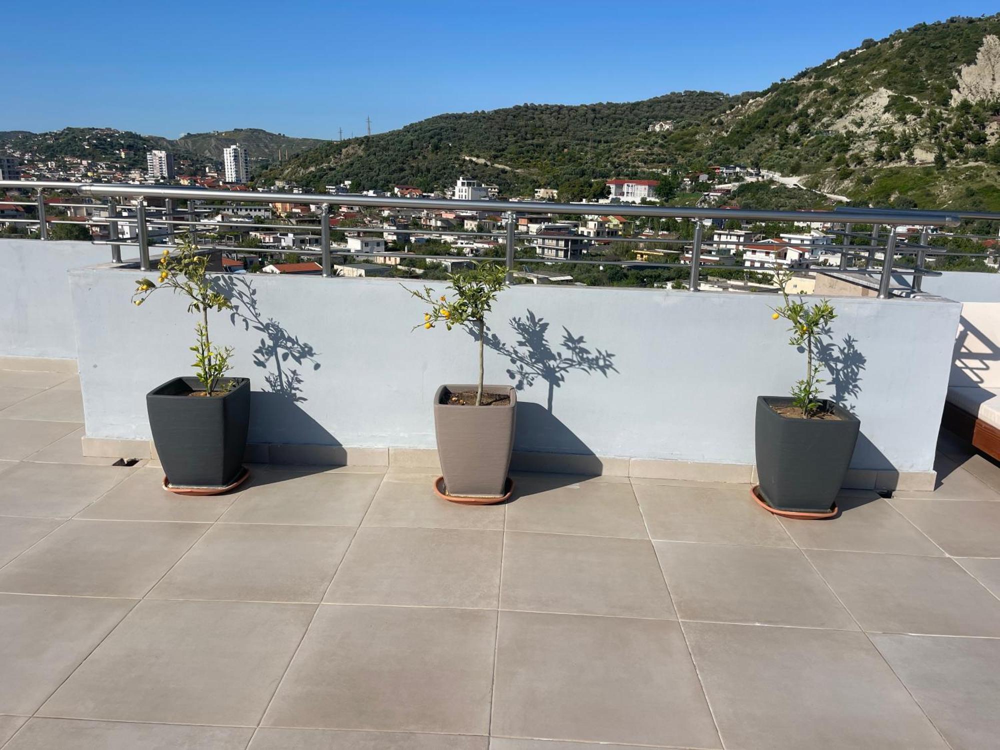Luxury Rooftop Vlora エクステリア 写真